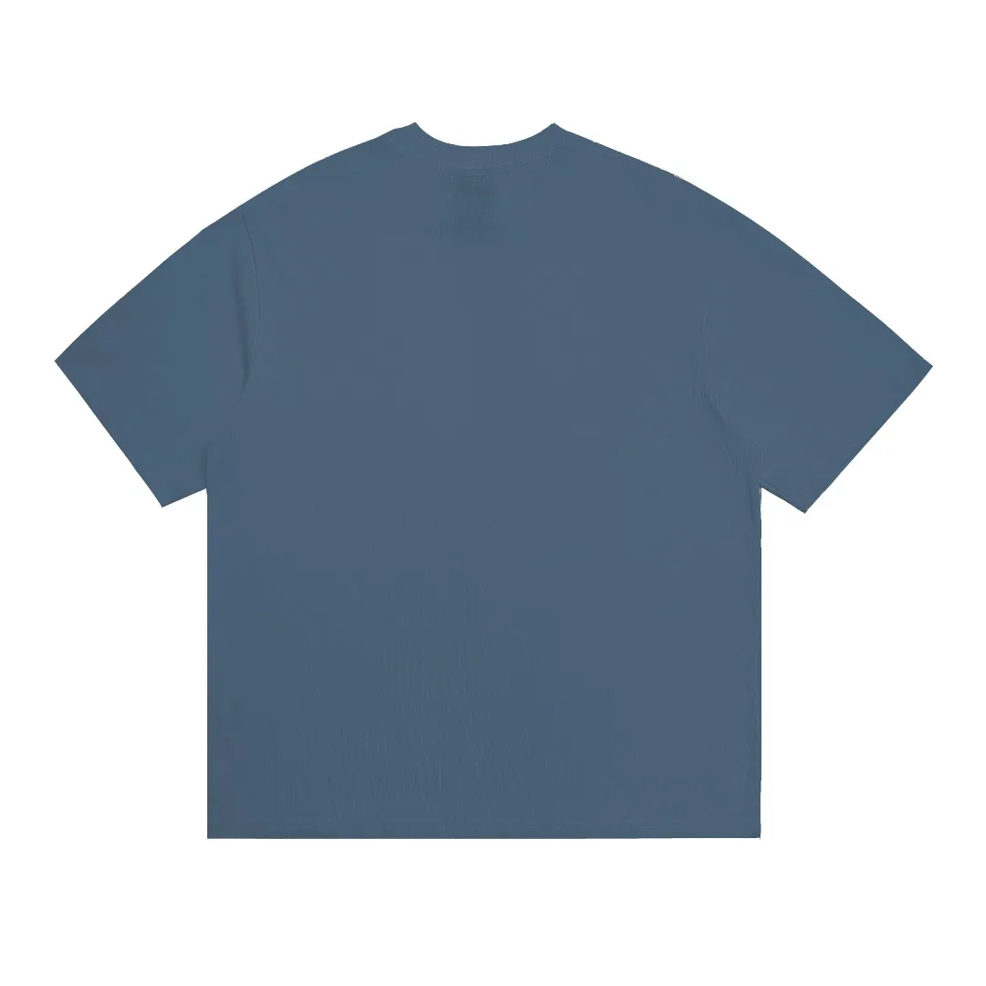 Saint Michael beauty trend "nbhd" co-branded the second issue of retro printed Vintage loose short-sleeved digital white ink direct injection, the fabric is breathable and the pattern is three-dimensional and clear. Fabric: Double yarn 240g Style number: S893 Size: S-M-L-XL Color: Blue Price: P110